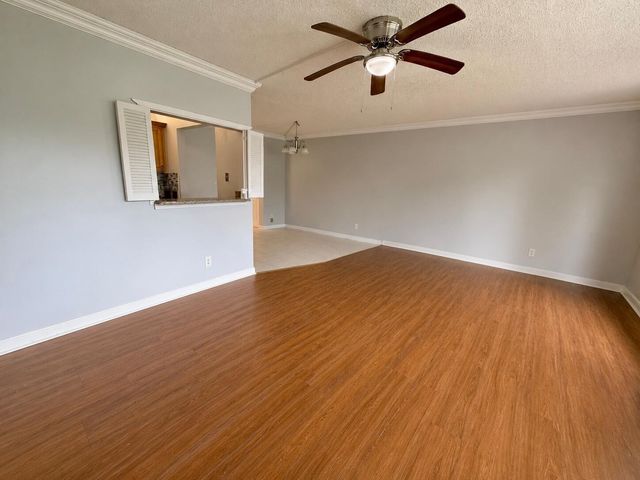 261 Suffolk, Boca Raton, FL 33434