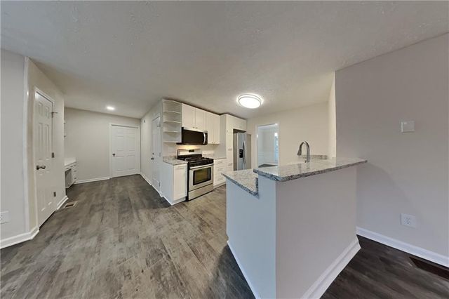 1997 Alcovy Trace Way, Lawrenceville, GA 30045