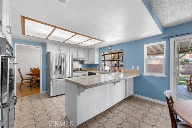 1635 Staffordshire, Lancaster, CA 93534