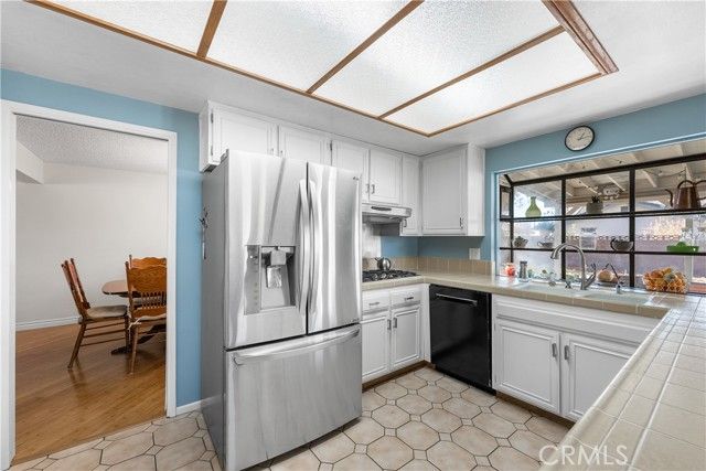 1635 Staffordshire, Lancaster, CA 93534