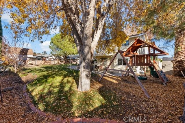 1635 Staffordshire, Lancaster, CA 93534