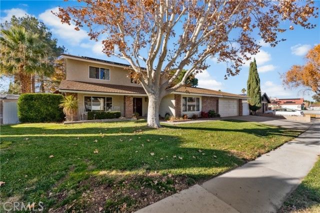1635 Staffordshire, Lancaster, CA 93534