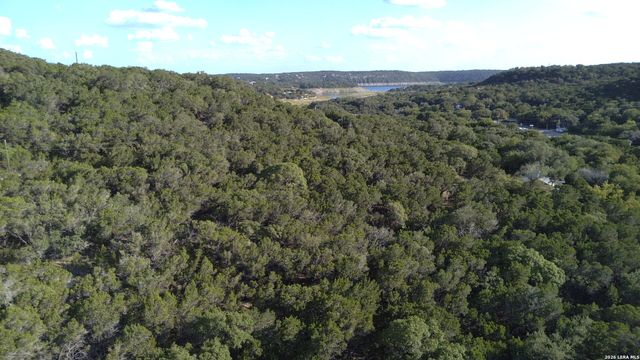 345 32ND ST E, Lakehills, TX 78063