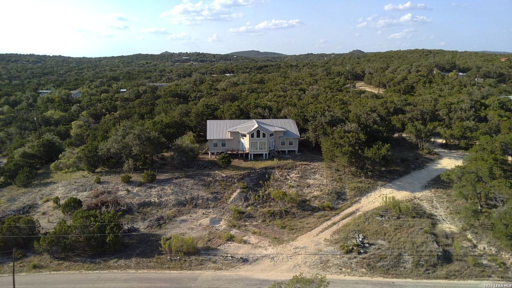345 32ND ST E, Lakehills, TX 78063