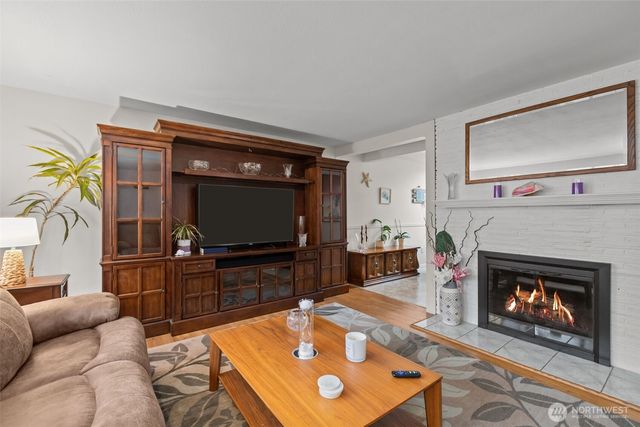 14834 Fremont Avenue N, Shoreline, WA 98133