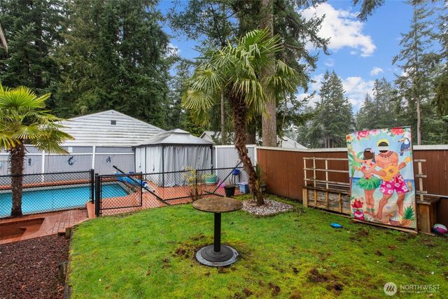 14834 Fremont Avenue N, Shoreline, WA 98133