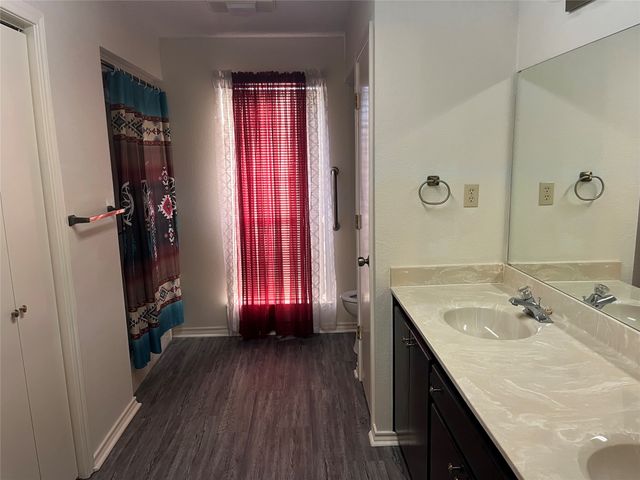 203 1st NE, Detroit, TX 75436