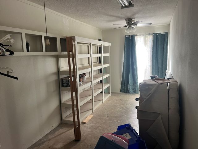 203 1st NE, Detroit, TX 75436