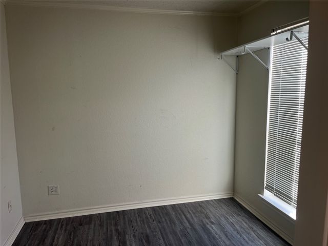 203 1st NE, Detroit, TX 75436