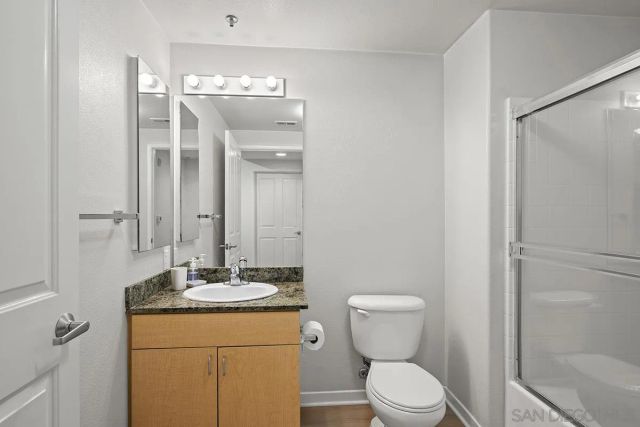 1501 Front St. 414, San Diego, CA 92101