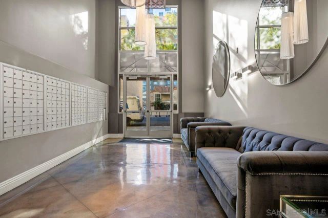 1501 Front St. 414, San Diego, CA 92101
