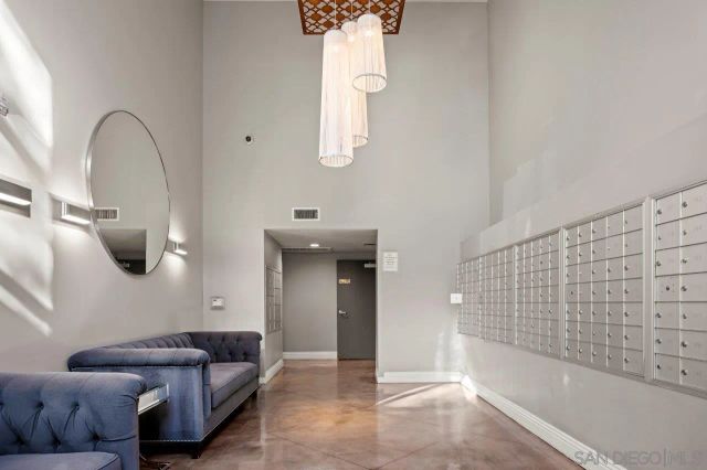 1501 Front St. 414, San Diego, CA 92101