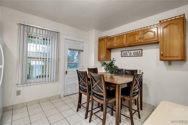 2261 Grand Ave Avenue, Niagara Falls, NY 14301