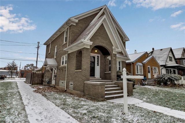 2261 Grand Ave Avenue, Niagara Falls, NY 14301