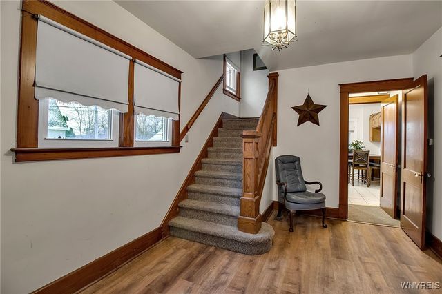 2261 Grand Ave Avenue, Niagara Falls, NY 14301