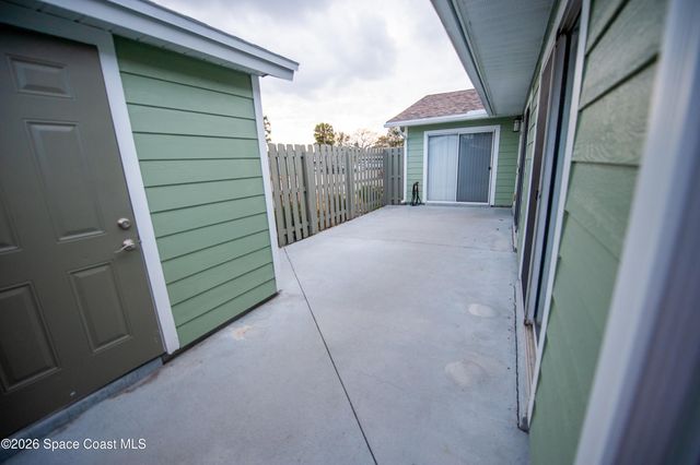 1942 Quail Ridge Court 504, Cocoa, FL 32926