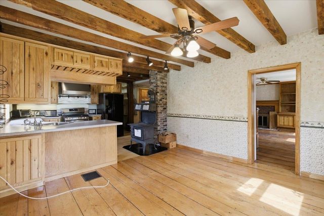 2154 US Route 7, Pownal, VT 05261