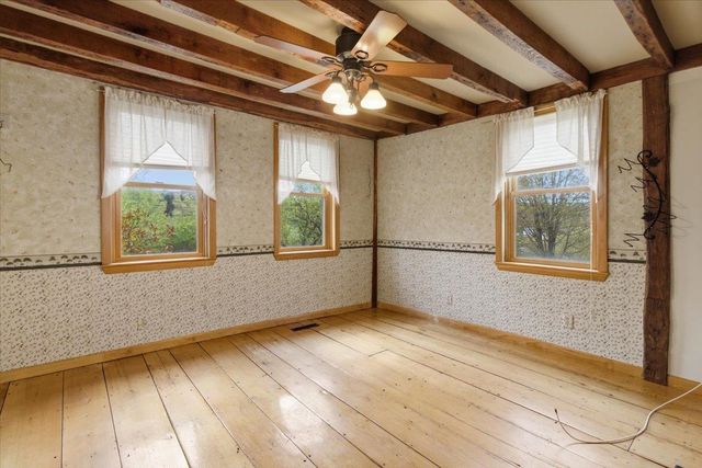 2154 US Route 7, Pownal, VT 05261