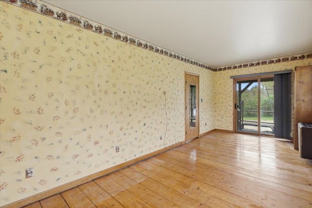 2154 US Route 7, Pownal, VT 05261