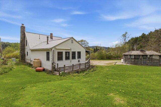2154 US Route 7, Pownal, VT 05261
