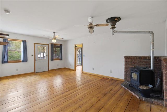 2154 US Route 7, Pownal, VT 05261