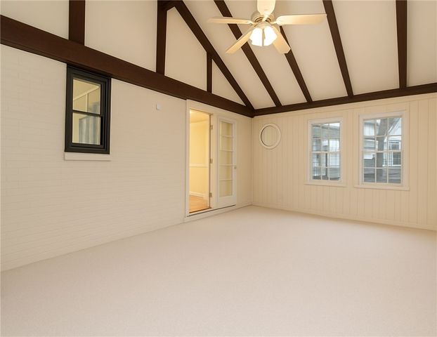 431 Torwood Ln, Pleasant Hills, PA 15236