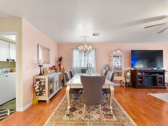 1506 Oak Drive 34, Vista, CA 92084