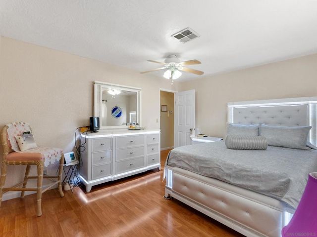 1506 Oak Drive 34, Vista, CA 92084