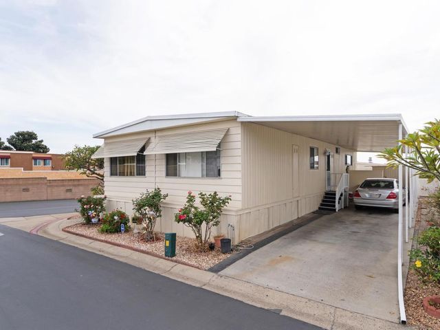 1506 Oak Drive 34, Vista, CA 92084