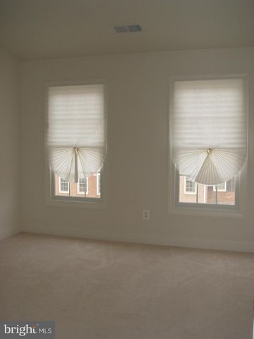 8360 MILLOM CT, Lorton, VA 22079