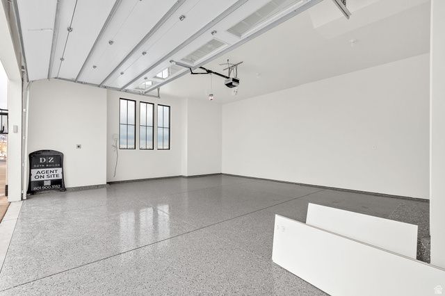 792 N MOUNTAIN DR, Elk Ridge, UT 84651