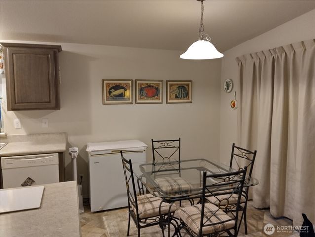 7104 141st Avenue, Sumner, WA 98390