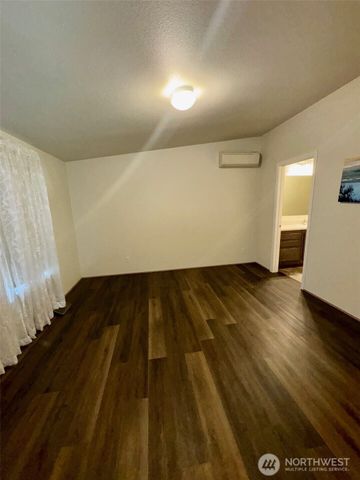 7104 141st Avenue, Sumner, WA 98390