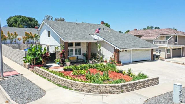 1932 Kellogg, Corona, CA 92879