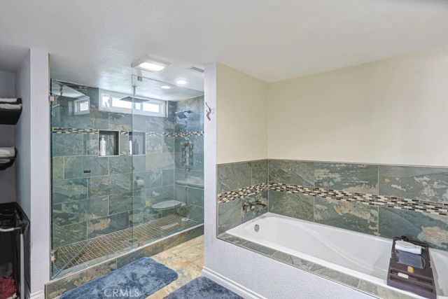 1932 Kellogg, Corona, CA 92879