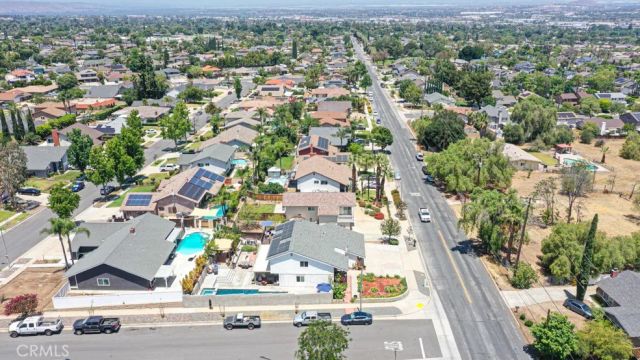 1932 Kellogg, Corona, CA 92879