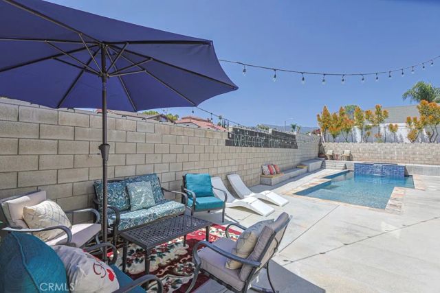 1932 Kellogg, Corona, CA 92879