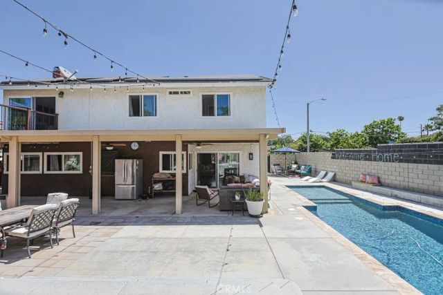 1932 Kellogg, Corona, CA 92879