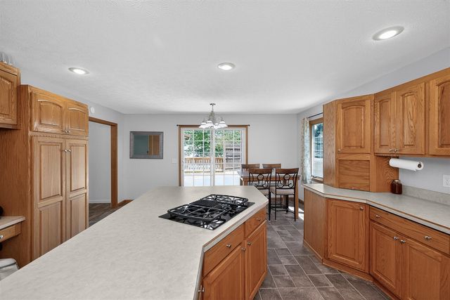 61214 Mary Lou Lane, Cassopolis, MI 49031