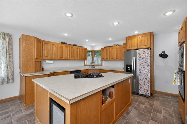 61214 Mary Lou Lane, Cassopolis, MI 49031