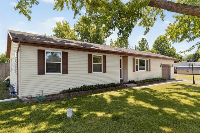 61214 Mary Lou Lane, Cassopolis, MI 49031