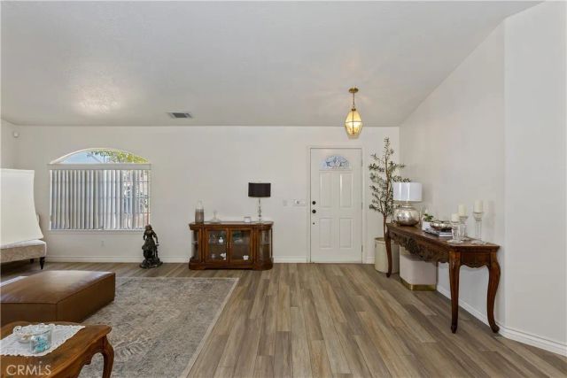 13660 SPRING VALLEY PKWY, Victorville, CA 92395