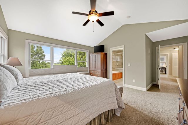 11635 Aileron Court, Inver Grove Heights, MN 55077