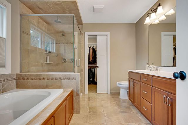 11635 Aileron Court, Inver Grove Heights, MN 55077