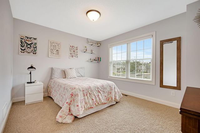 11635 Aileron Court, Inver Grove Heights, MN 55077