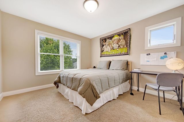 11635 Aileron Court, Inver Grove Heights, MN 55077