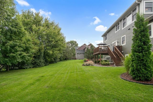 11635 Aileron Court, Inver Grove Heights, MN 55077