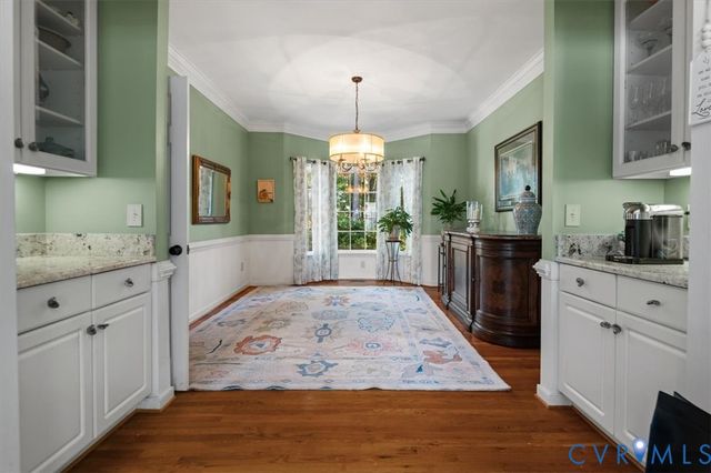 6009 Chestnut Hill Dr, Glen Allen, VA 23059