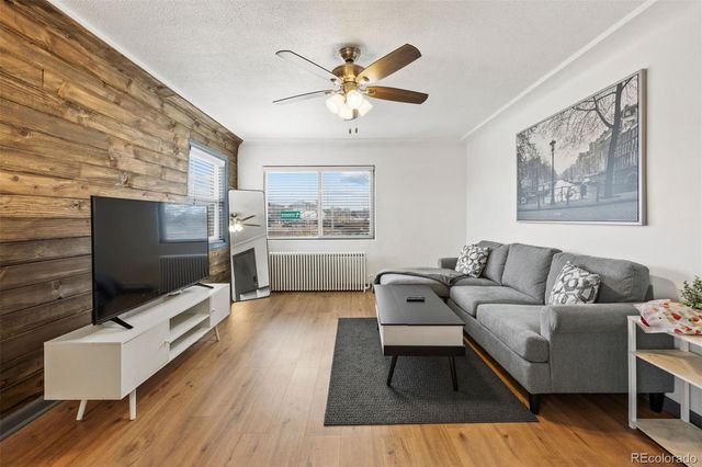 3525 S Bannock Street, Englewood, CO 80110