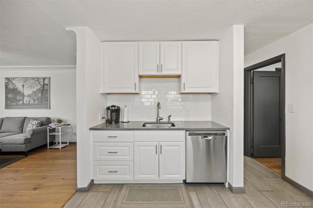 3525 S Bannock Street, Englewood, CO 80110